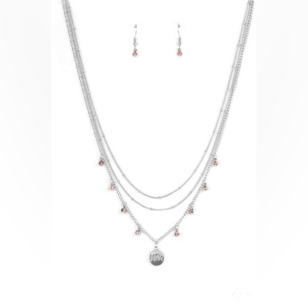 Short multi layered silver and pink “Mom” necklace*